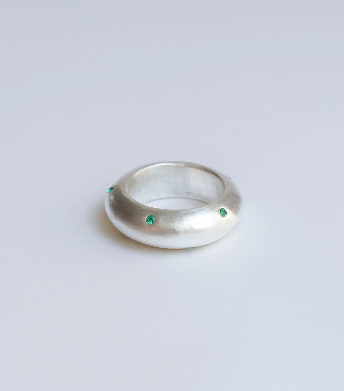 Garakji Silver Ring with Emeralds