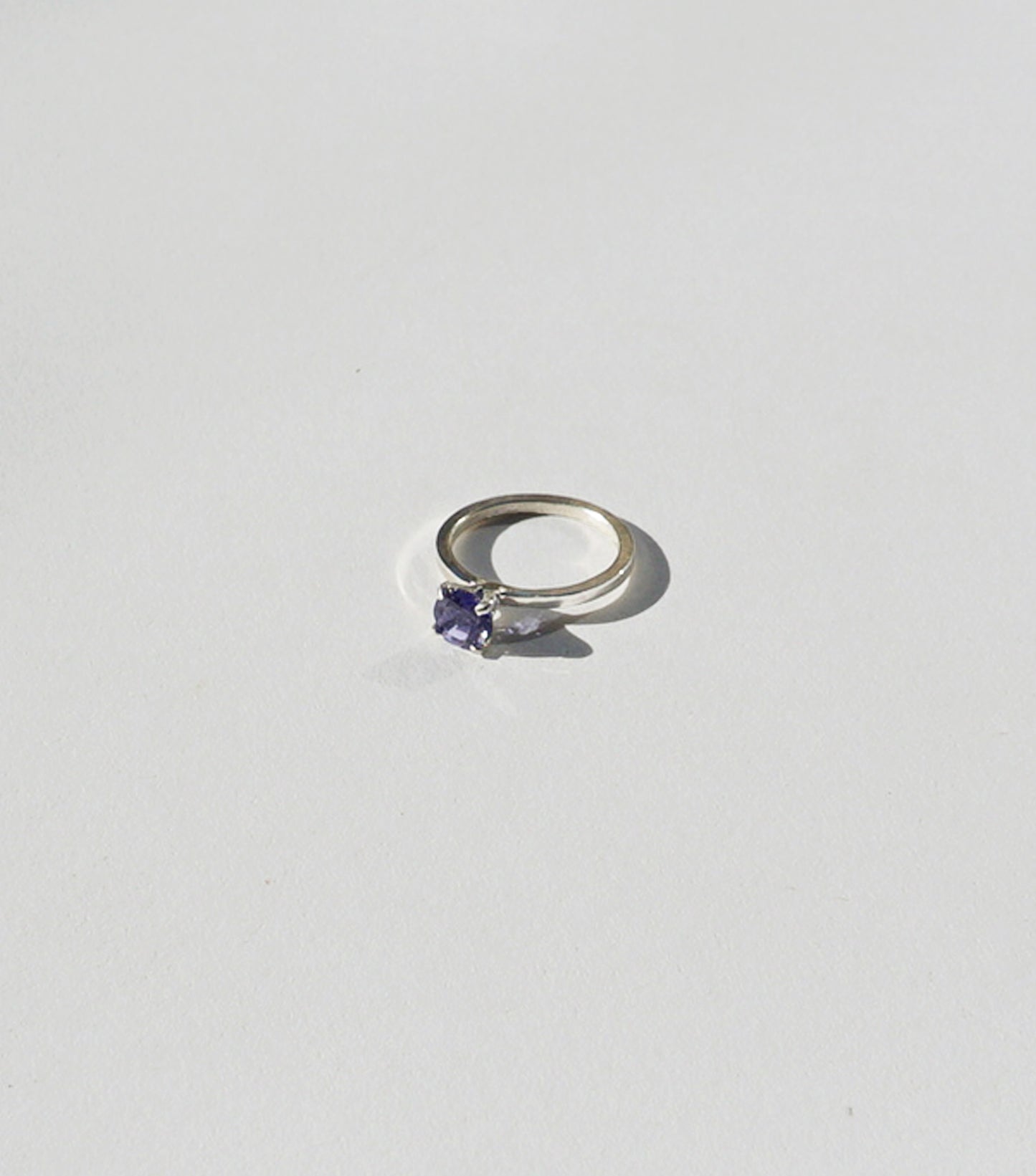 Iolite Solo Ring