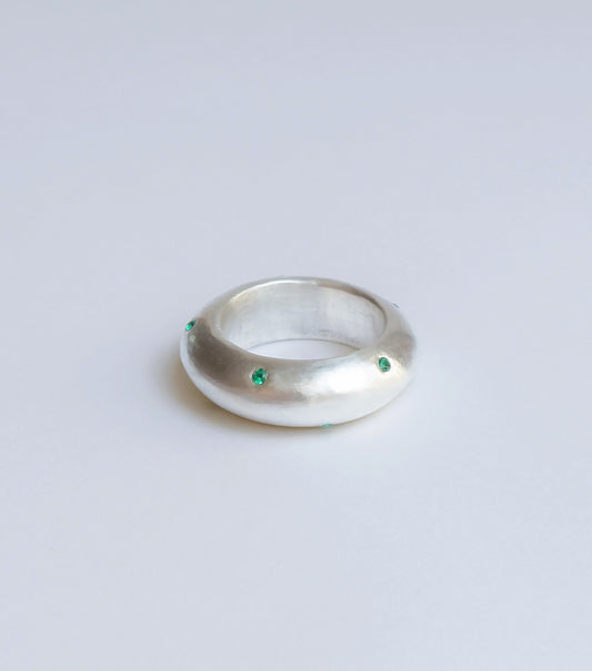 Garakji Silver Ring with Emeralds