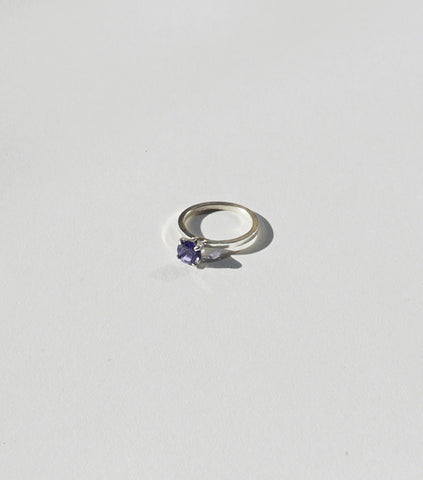 Iolite Solo Ring