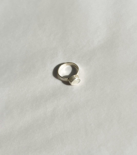 Astrid Ring
